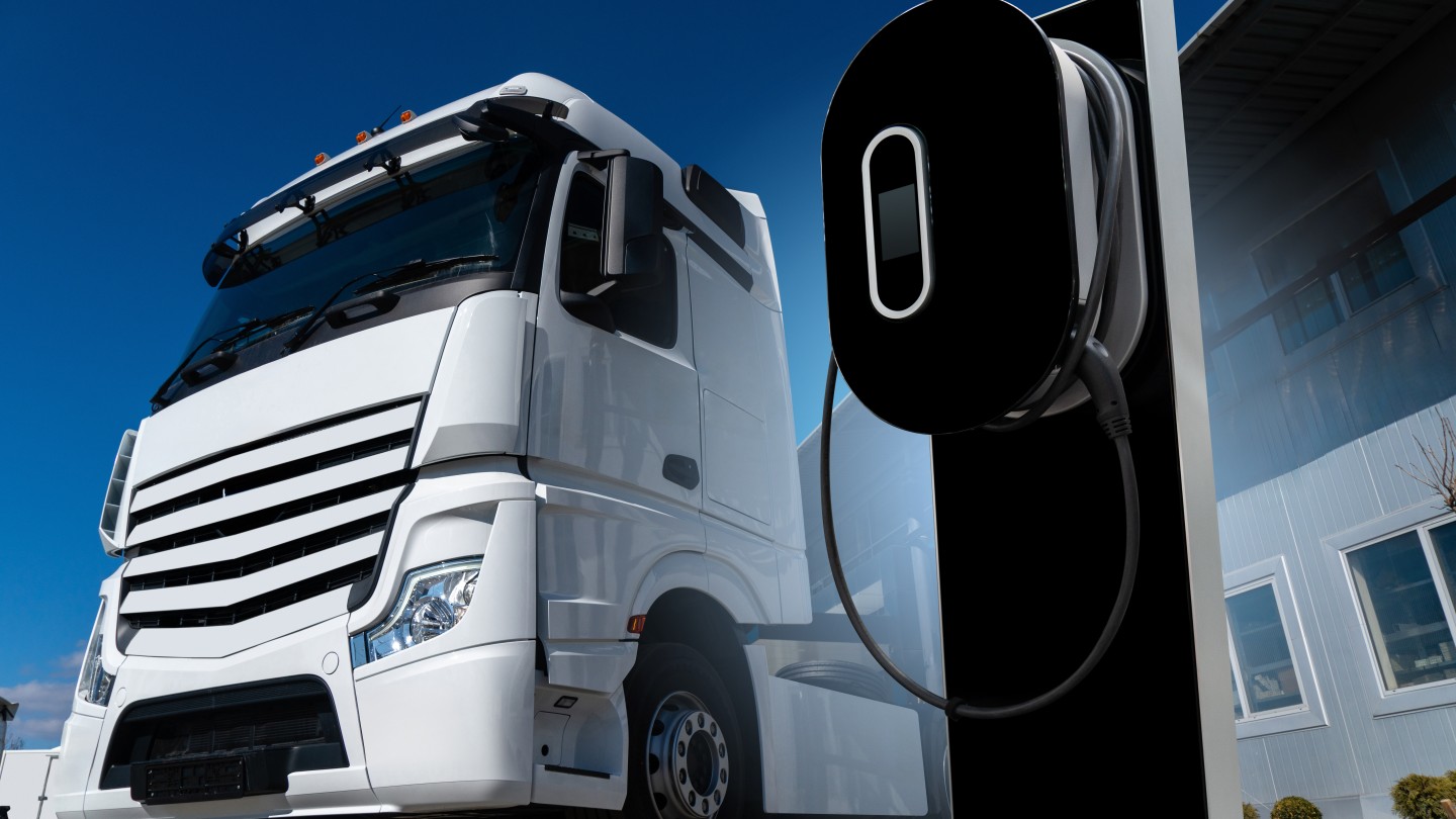 BSI sets standards for HGV charging infrastructure